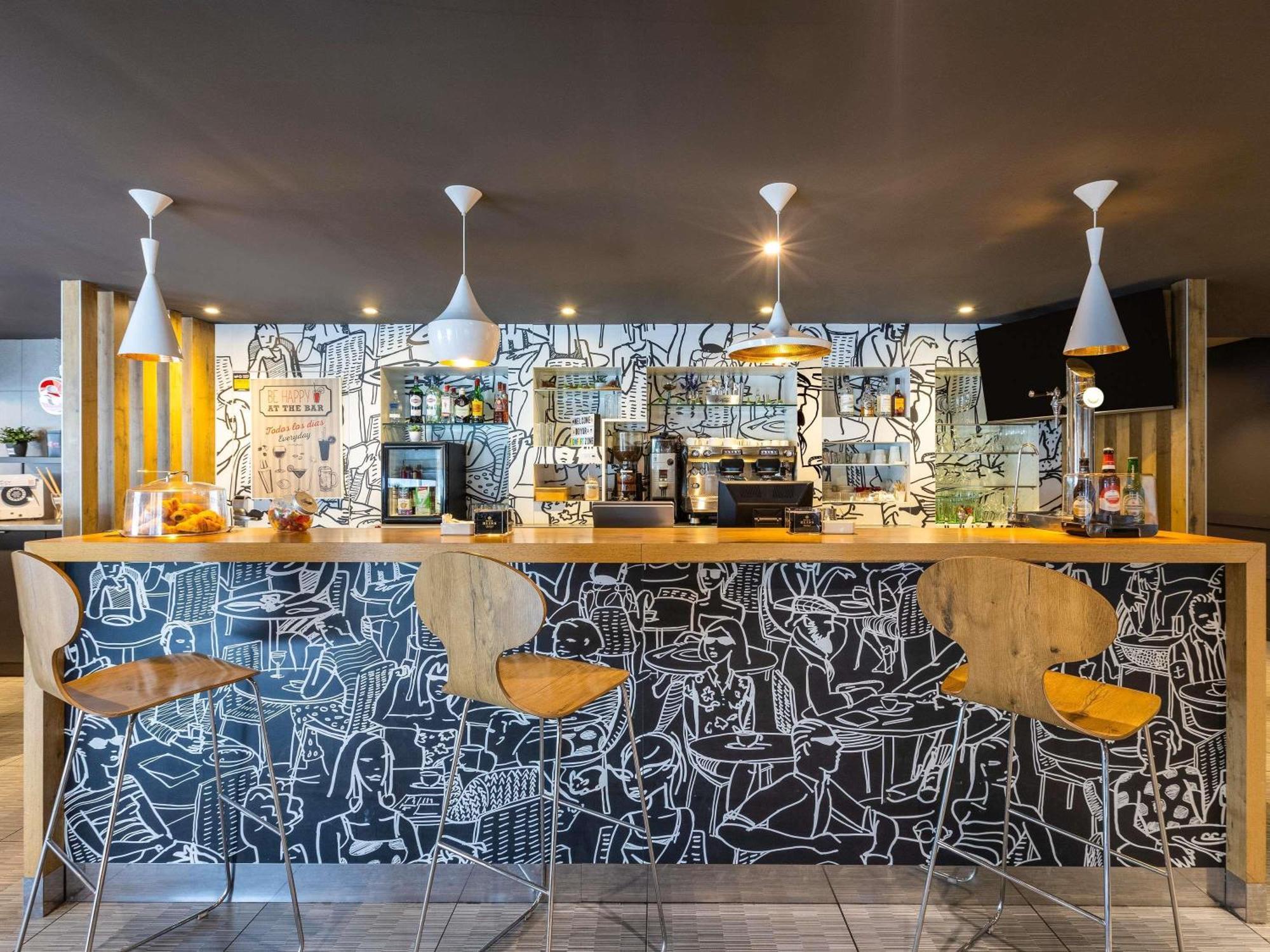 Ibis Bilbao Barakaldo Hotell Exteriör bild
