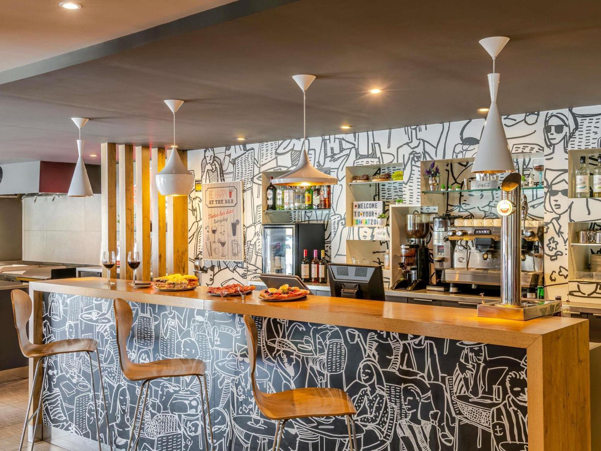 Ibis Bilbao Barakaldo Hotell Exteriör bild