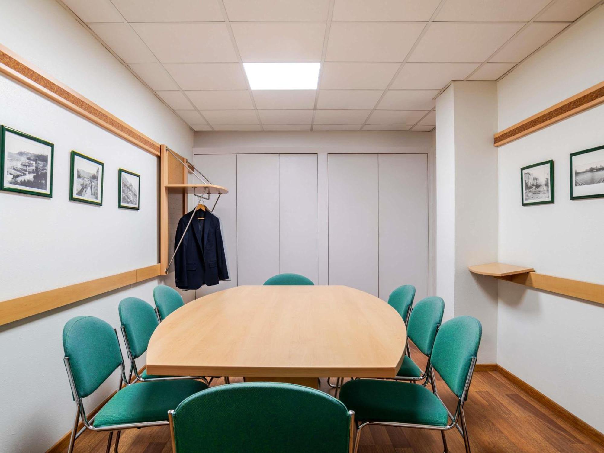 Ibis Bilbao Barakaldo Hotell Exteriör bild