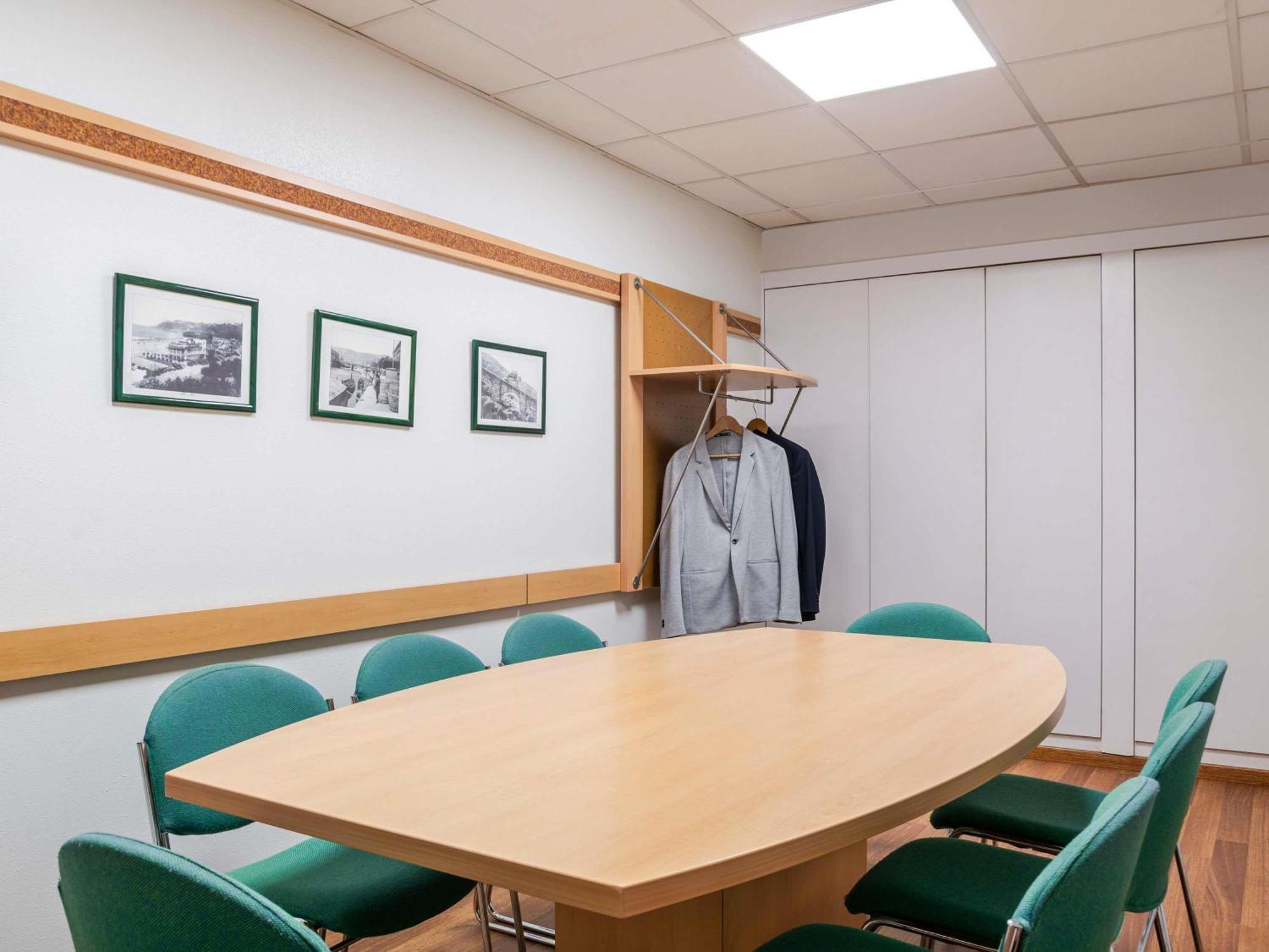 Ibis Bilbao Barakaldo Hotell Exteriör bild