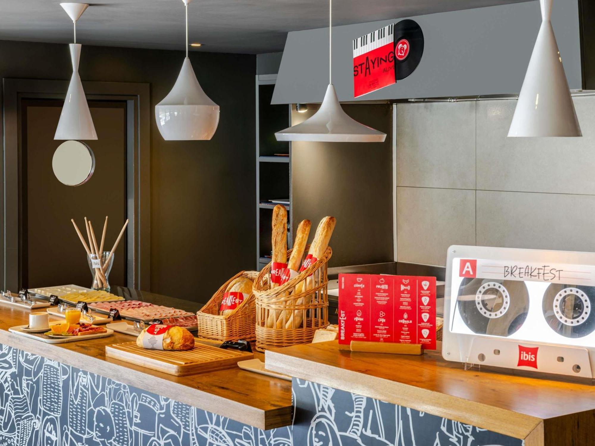 Ibis Bilbao Barakaldo Hotell Exteriör bild
