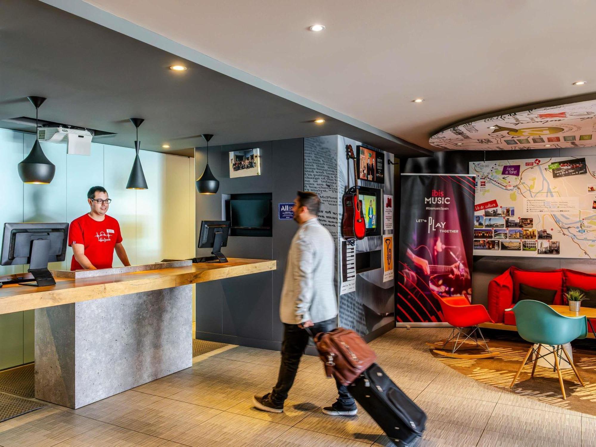 Ibis Bilbao Barakaldo Hotell Exteriör bild