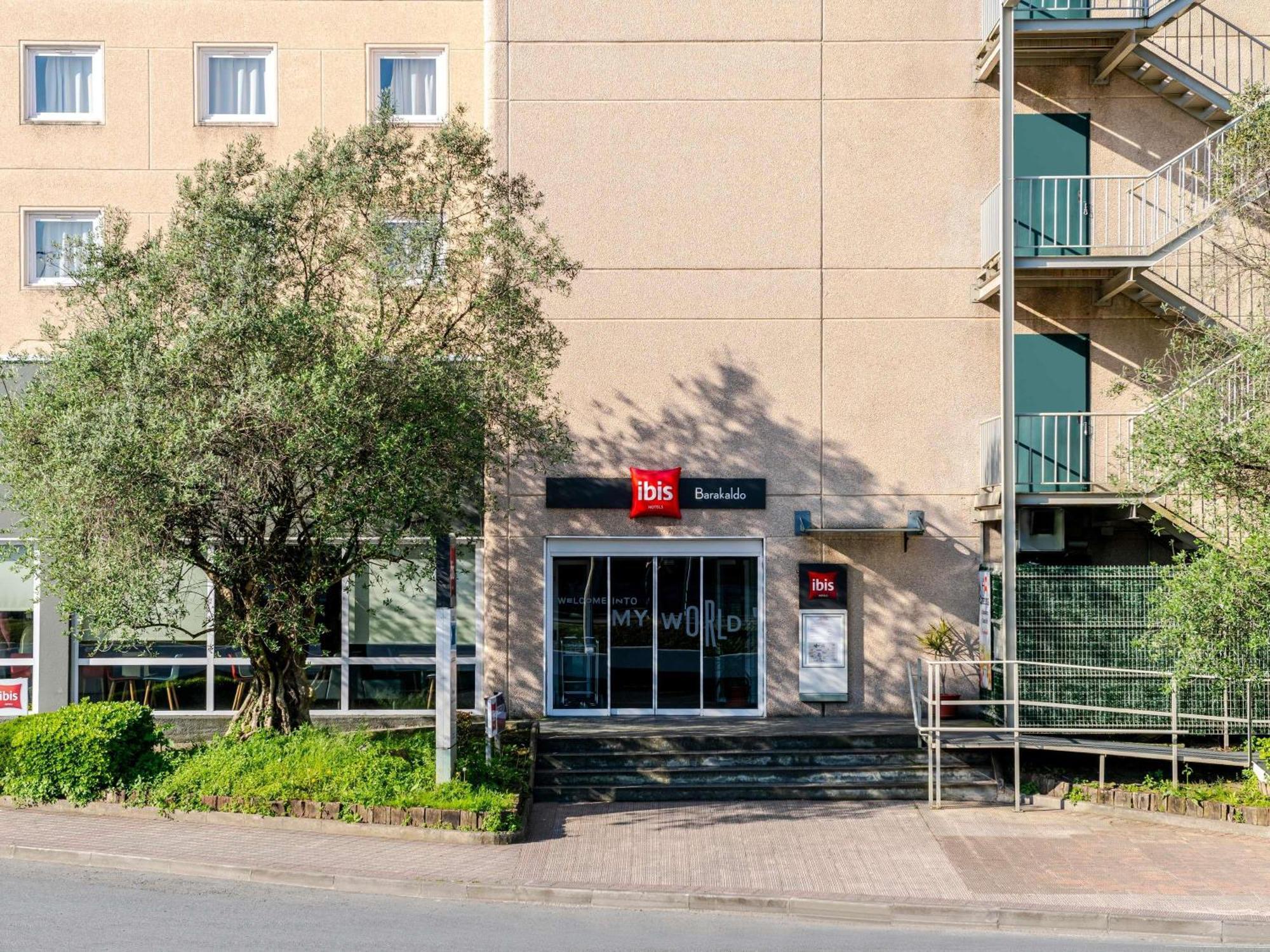 Ibis Bilbao Barakaldo Hotell Exteriör bild